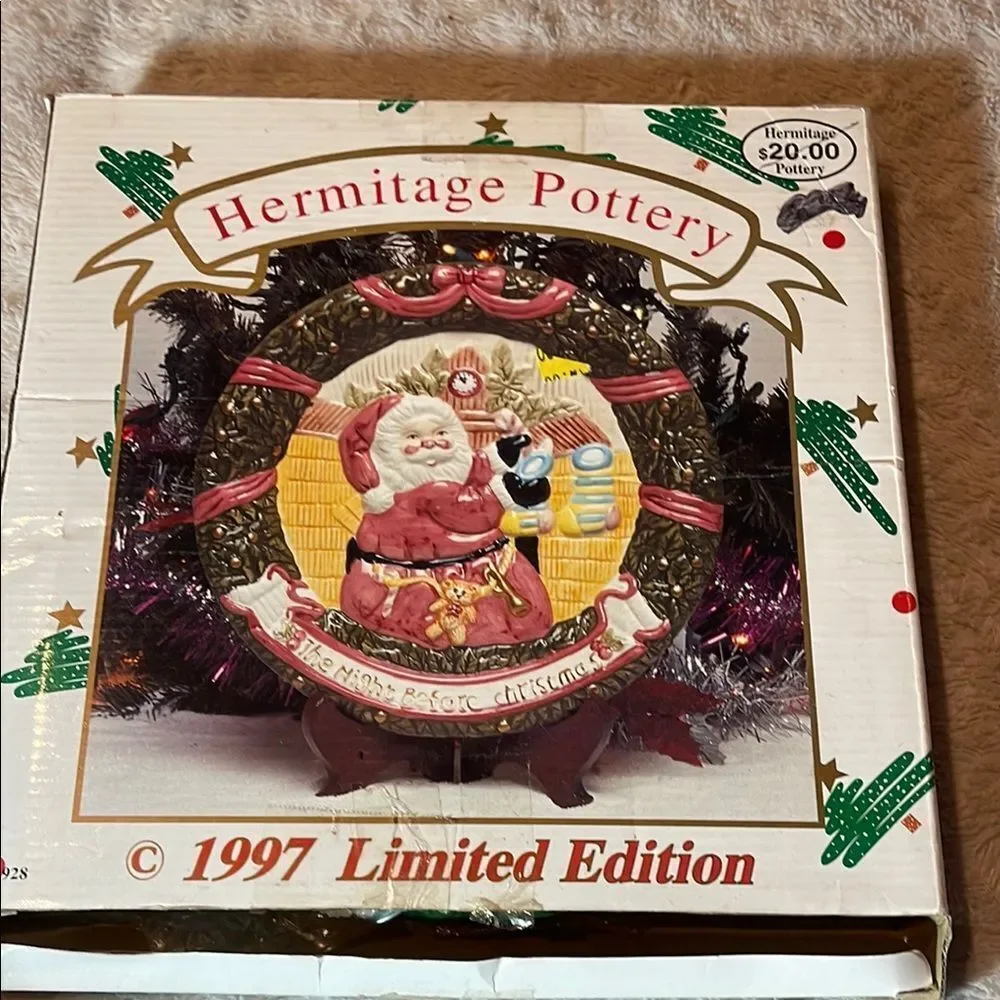 Santa Christmas Plate hermitage pottery vintage 1997